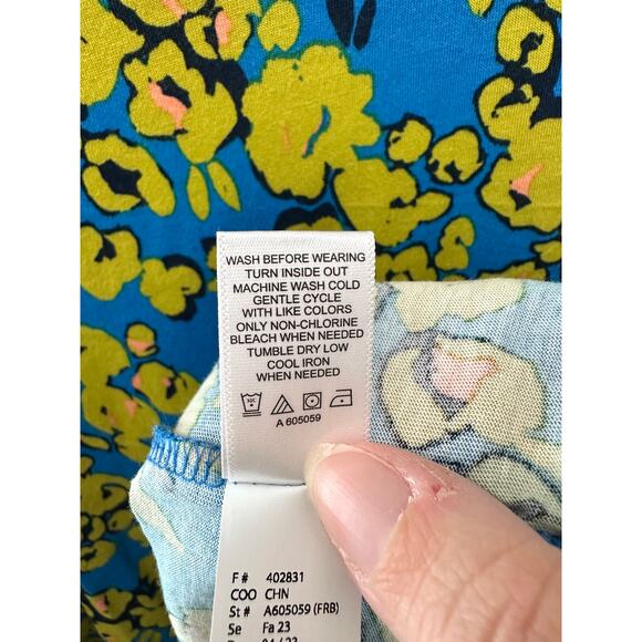 LOGO by LORI GOLDSTEIN | Floral Print Long Sleeve Top Blue Yellow | Size Large - Picture 8 of 8